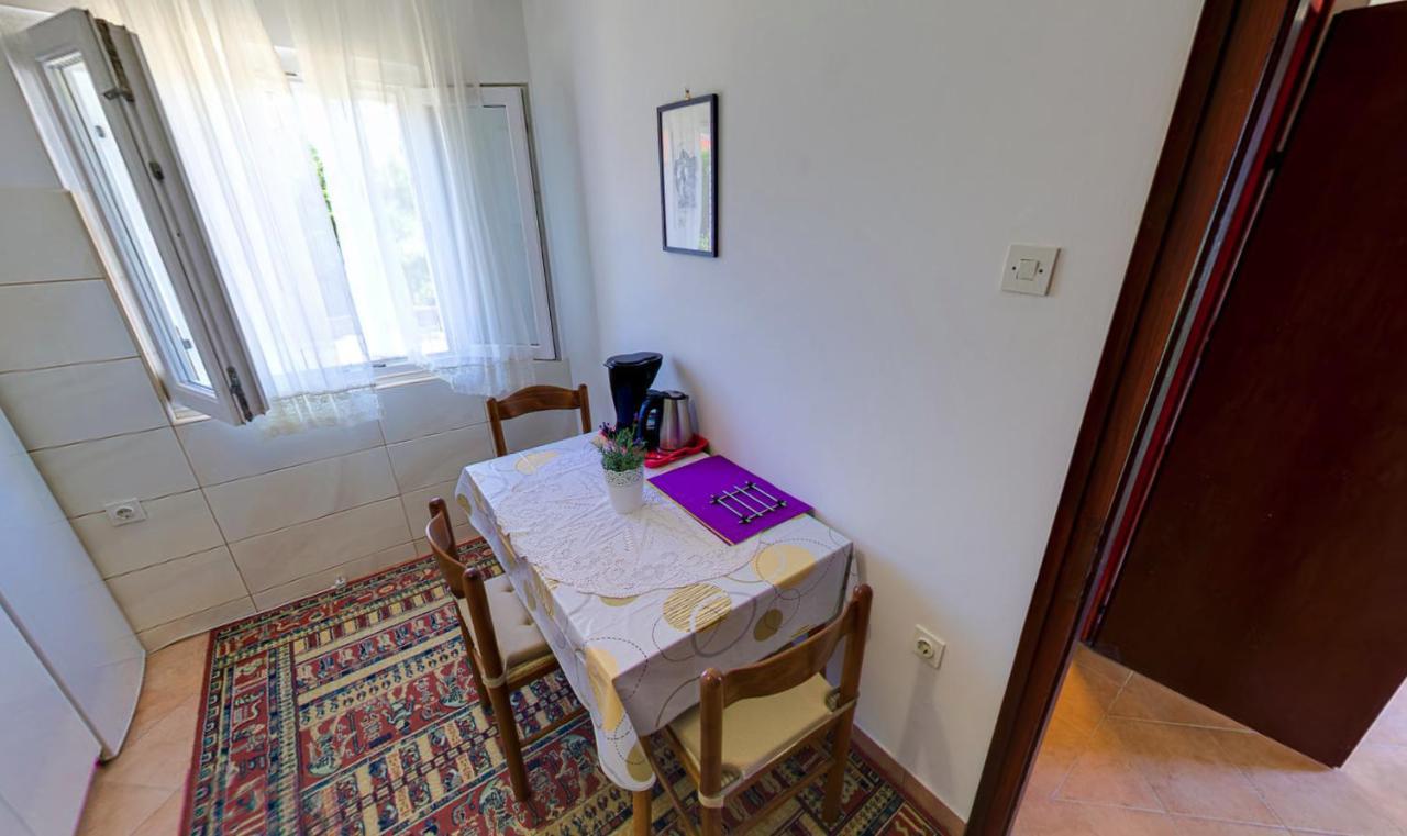 Apartmani Katica Krk Island Buitenkant foto